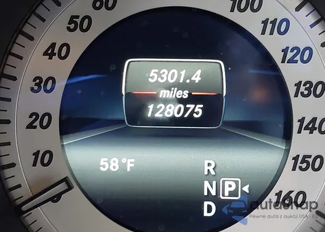 2014 Mercedes-Benz E 350 z USA, uszkodzony, nr VIN WDDHF5KB8EB009513